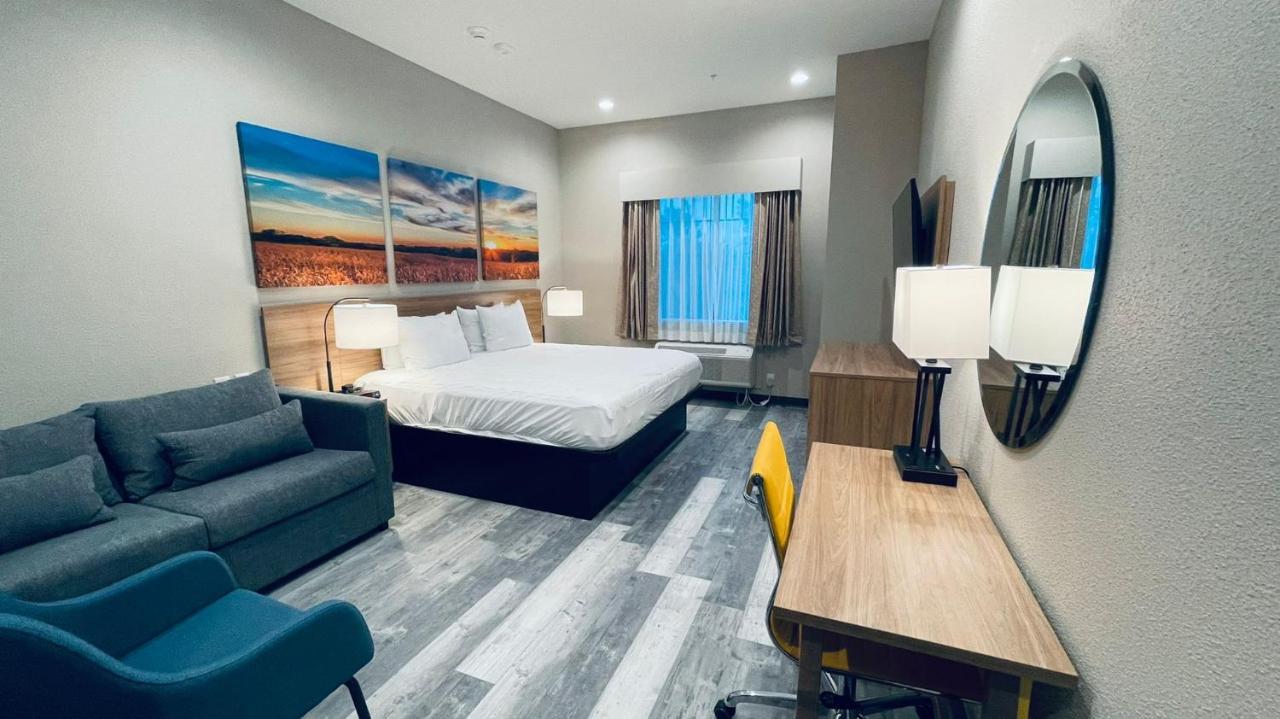 Days Inn & Suites By Wyndham Greater Tomball Εξωτερικό φωτογραφία
