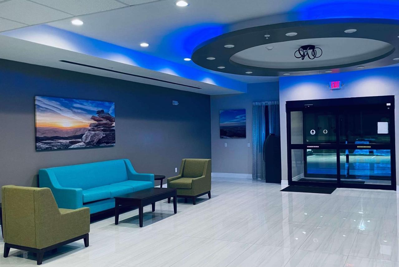 Days Inn & Suites By Wyndham Greater Tomball Εξωτερικό φωτογραφία