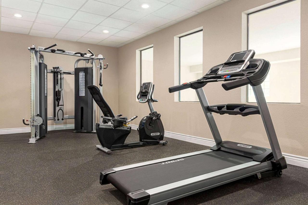 Days Inn & Suites By Wyndham Greater Tomball Εξωτερικό φωτογραφία