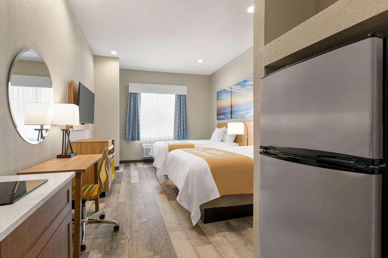Days Inn & Suites By Wyndham Greater Tomball Εξωτερικό φωτογραφία